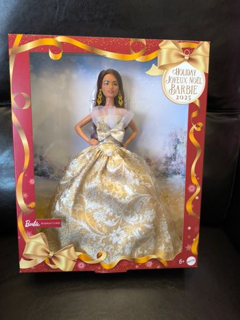 Barbie joyeux noël 2025 neuf jamais ouvert