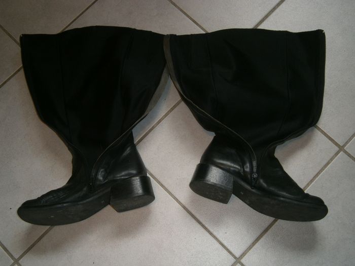 Bottes hautes en cuir noir P38 - photo numéro 8