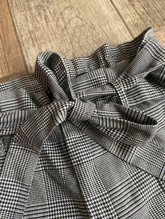 Short hiver taille haute carreau Zara - photo numéro 3