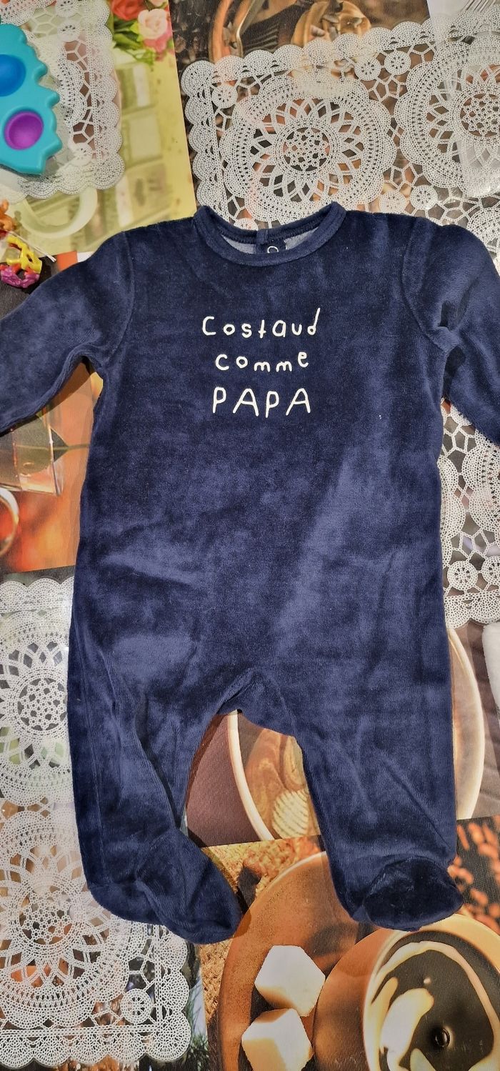 Pyjama - photo numéro 2