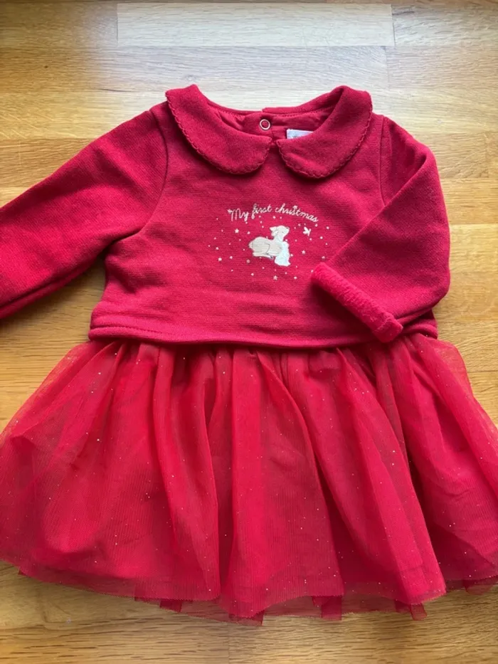 Belle robe de Noël Vertbaudet 6 mois