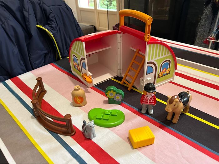 Playmobil 123 ferme transportable 70180