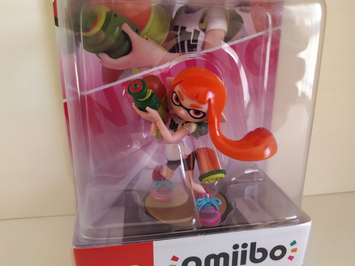 Amiibo Inkling Girl Splatoon No.64 Super Smash Bros. Nintendo Switch/3DS neuf - photo numéro 2