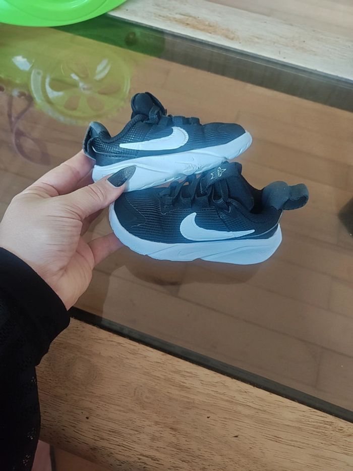 Baskets NIKE p.21 - photo numéro 3