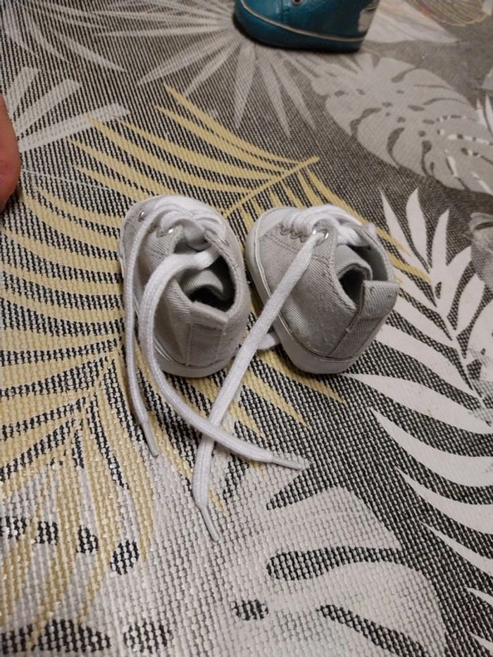 Chaussure bébé - photo numéro 2