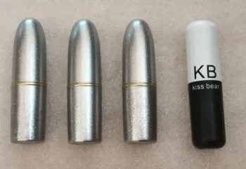  Rouges à Lèvres "Mariah Carey" 