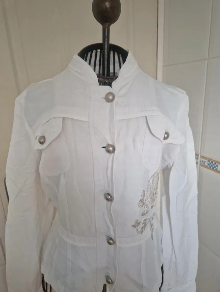 Jolie veste cintré blanche 55% lin femme my collection taille M/38 - photo numéro 2