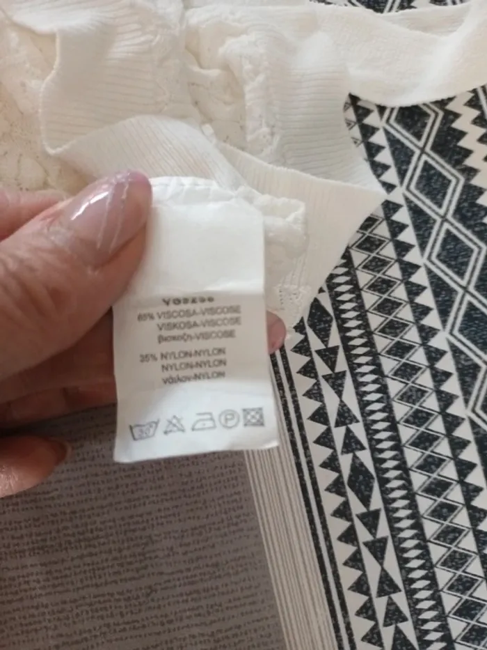 Top blanc crème - photo numéro 3