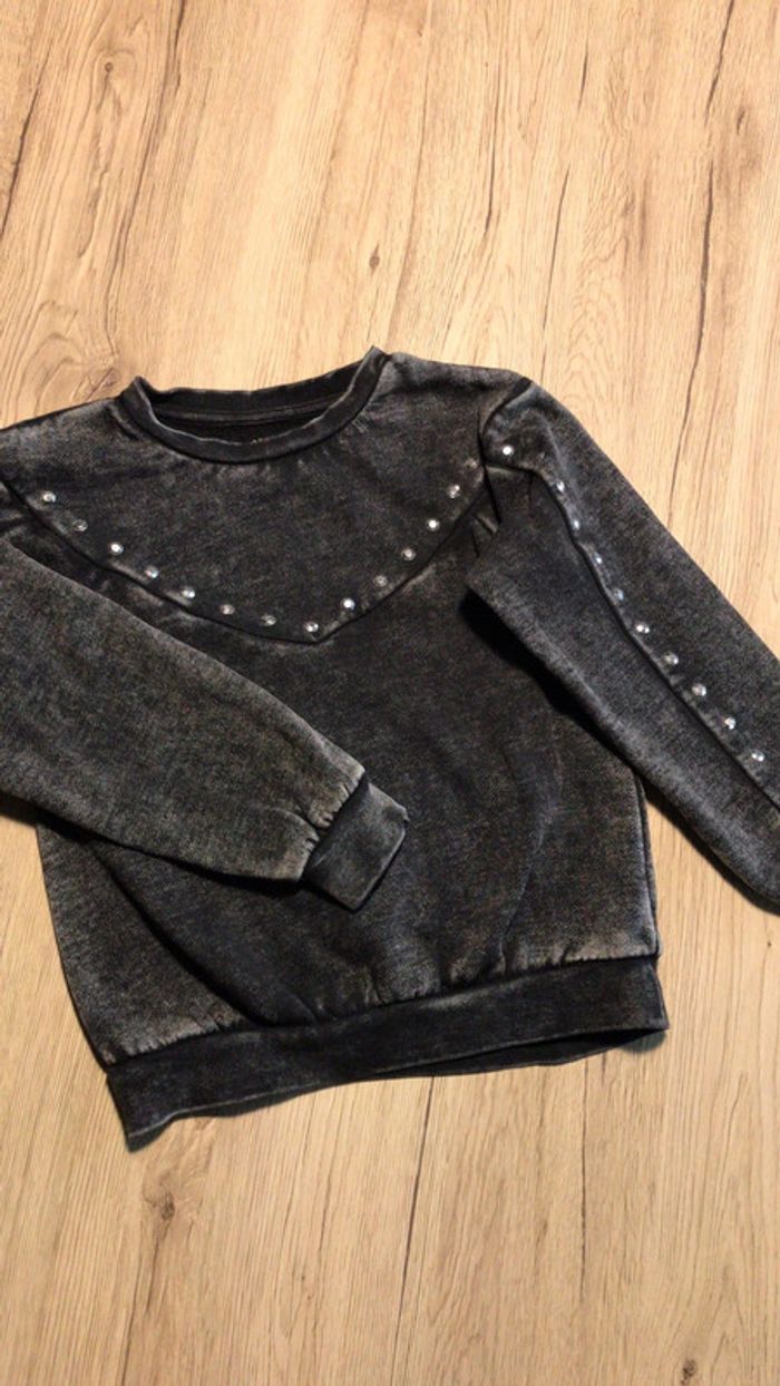 Sweat gris - photo numéro 6