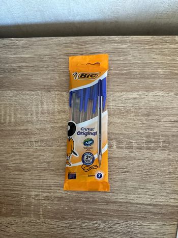 Lot stylo bic bleu