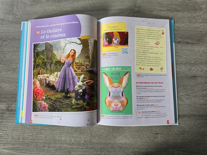 Manuels scolaires - photo numéro 3