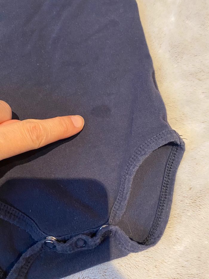 Lot de 7 bodies manches courtes 6 mois - photo numéro 11