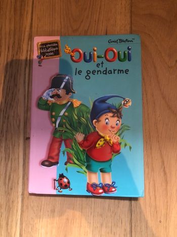 Bibliothèque rose - oui oui et le gendarme