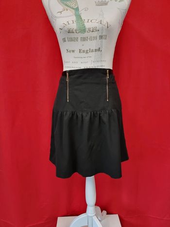 Kookaï jupette noire patineuse * taille 40 *