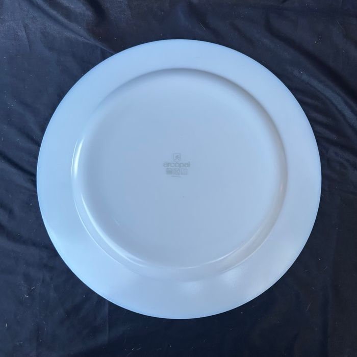 Plat de service rond Arcopal primeur Marc Palluy - photo numéro 4