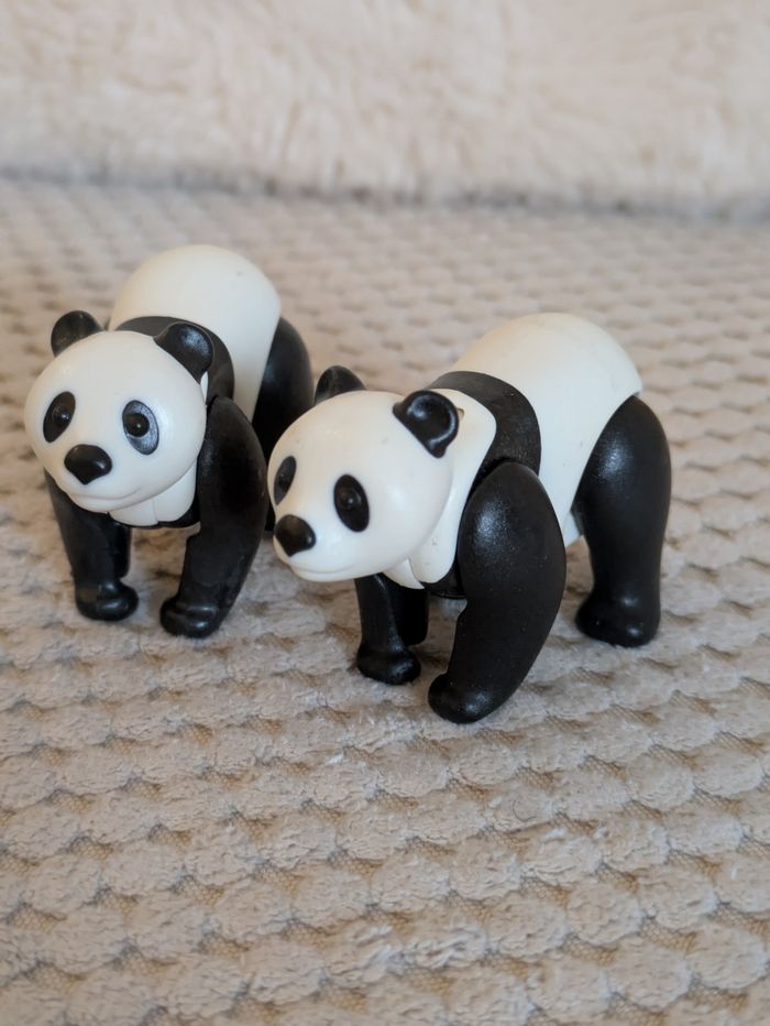 Playmobil Zoo 6652 - Famille panda - photo numéro 2