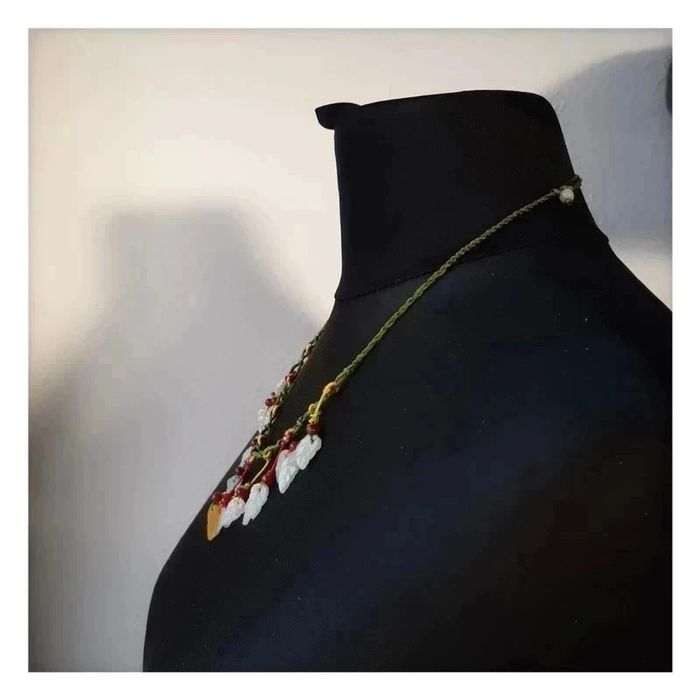 Collier ethnique nature feuille jade neuf - photo numéro 3