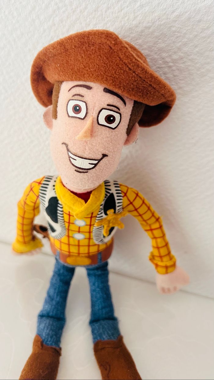 Peluche doudou Woody Toys story - photo numéro 4