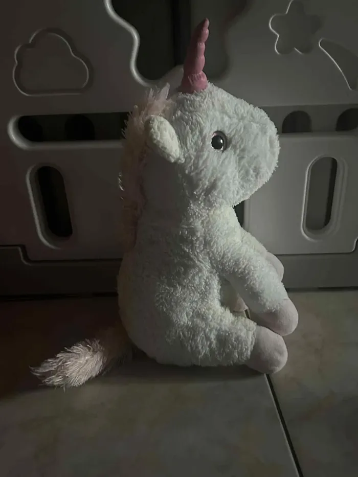Peluche Licorne lumineuse - photo numéro 4
