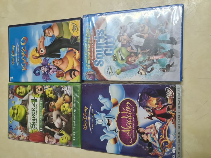 Dessin Animé 4 DVD certain emballés neuf