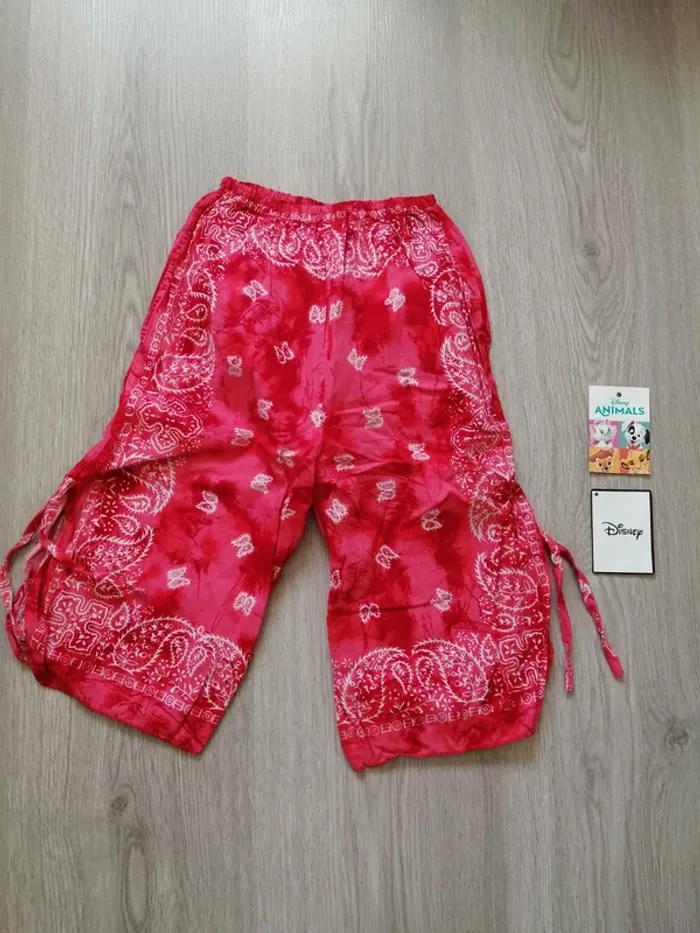 Ensemble top à bretelle et pantacourt rouge à motifs bandana / sans marque / (11-12ans) - photo numéro 5