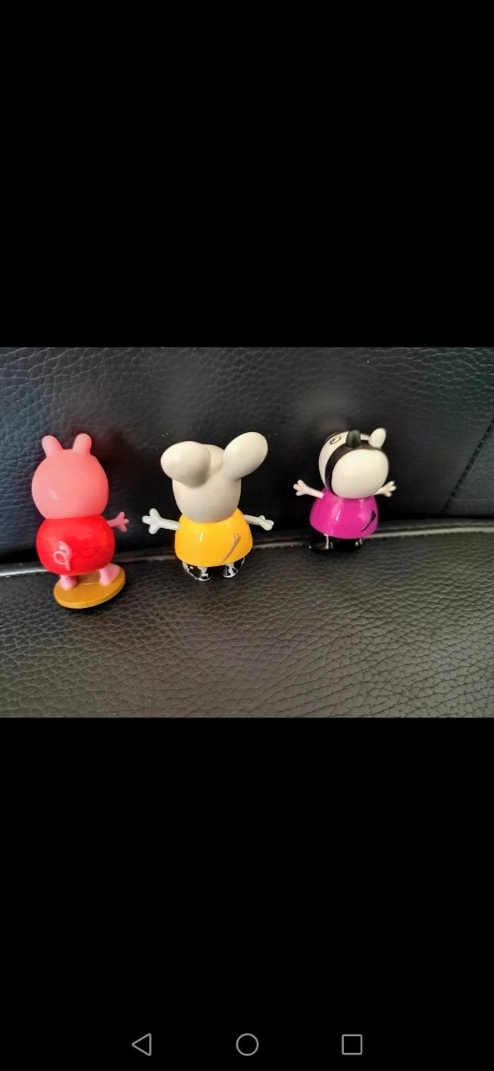 Figurines Peppa pig - photo numéro 3