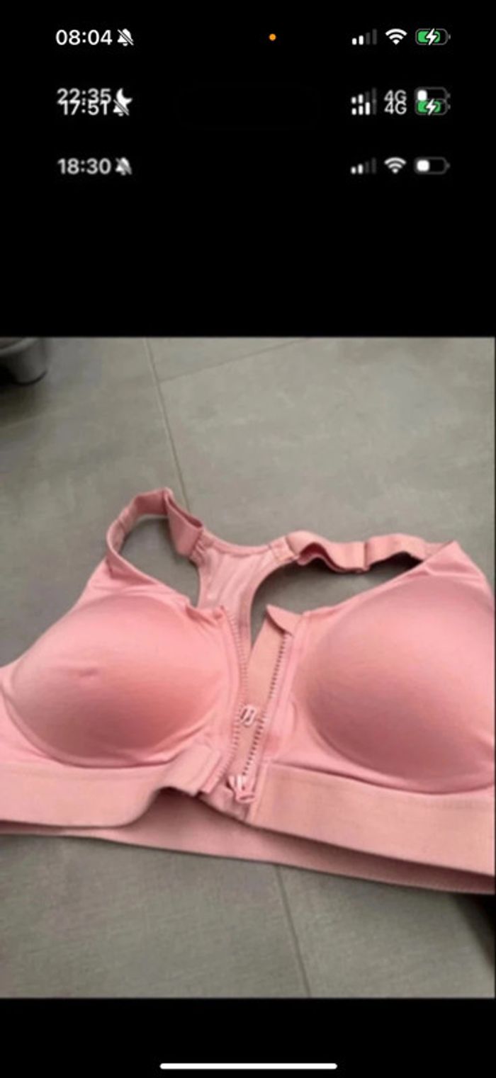 Lot de 2 Brassiere de sport taille 75 c decathlon - photo numéro 2