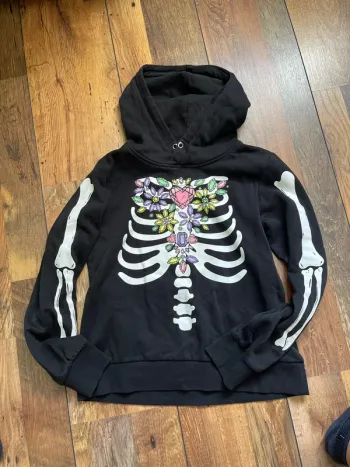 Pull H&M 10-12 ans