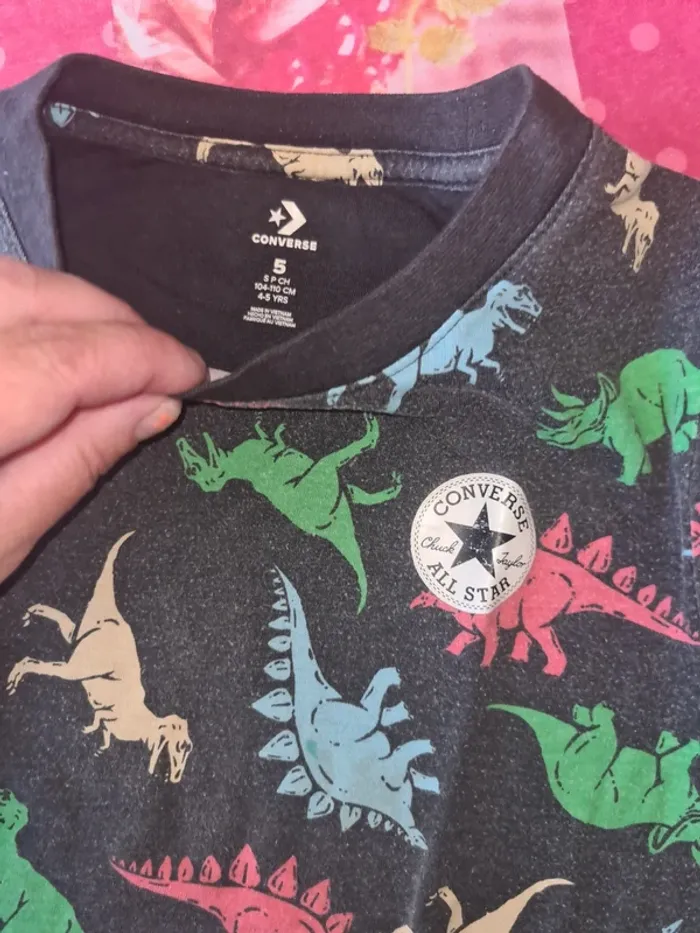 Lot de 3 tee-shirt converse 5 ans - photo numéro 7
