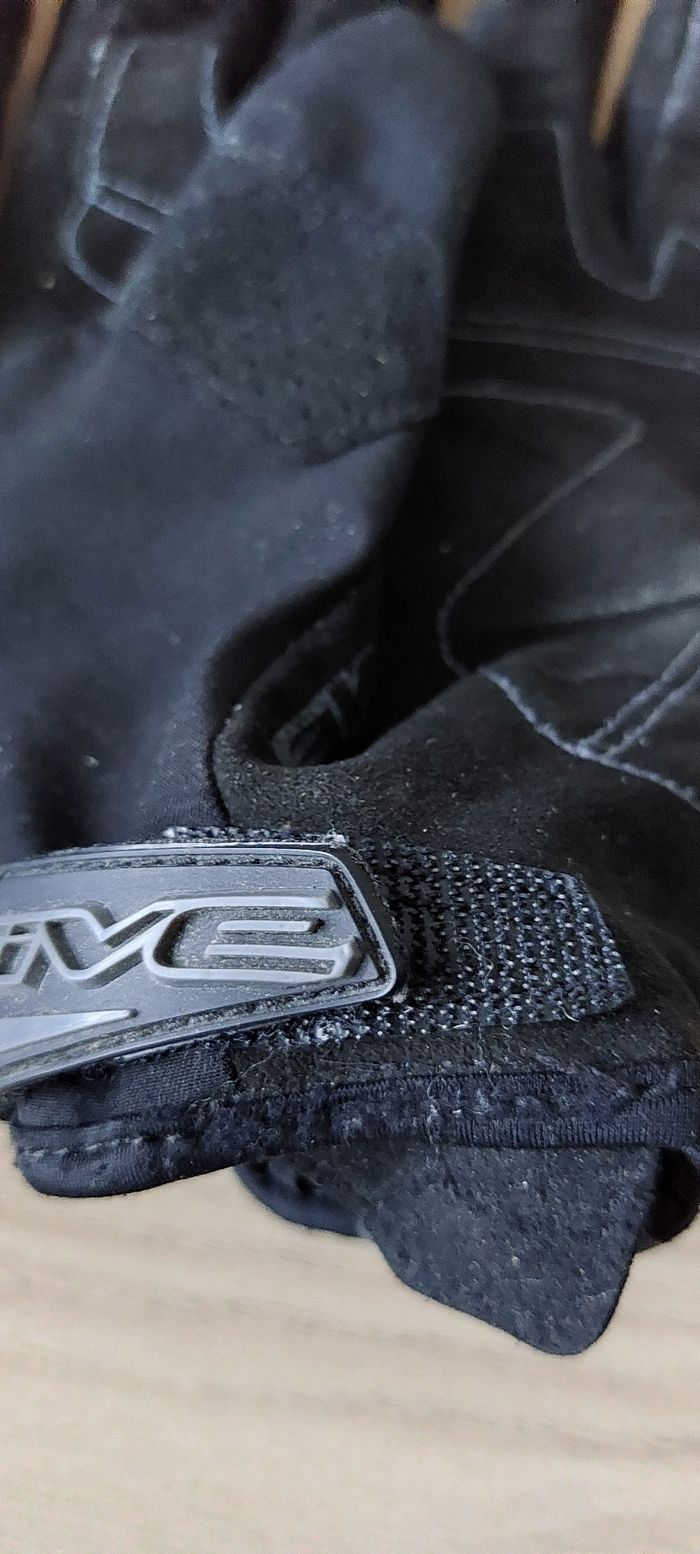 Gants de moto - photo numéro 4