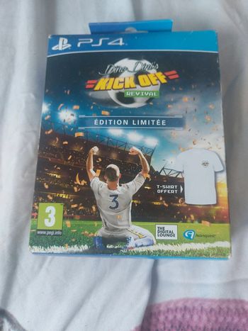Jeu de ps4+t-shirt dino dini's kick off revival