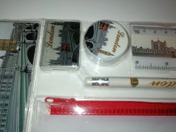 Ensemble écolier Neuf /  trousse règle taille crayon gomme - photo numéro 5