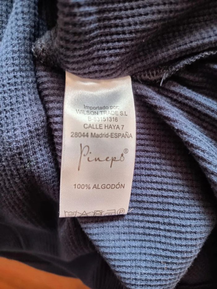 Robe courte. Sans manches. Marque Pinepo (966) - photo numéro 5