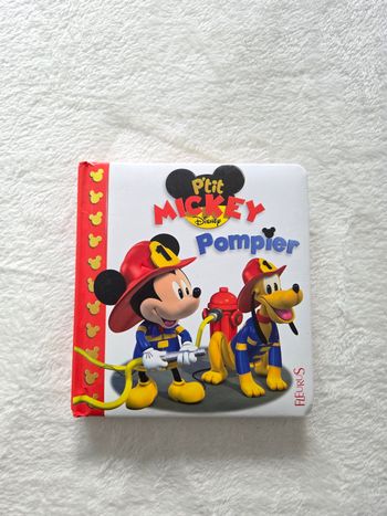 Mickey pompier