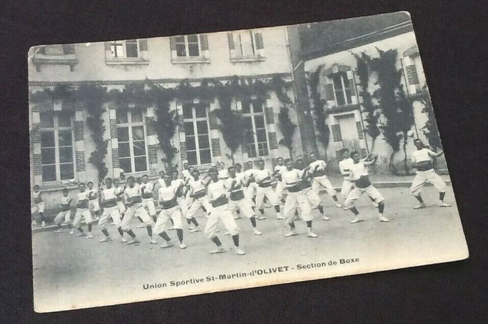 Carte postale ancienne Saint-Martin d' Olivet (Loiret) Union Sportive Section de Boxe - photo numéro 4