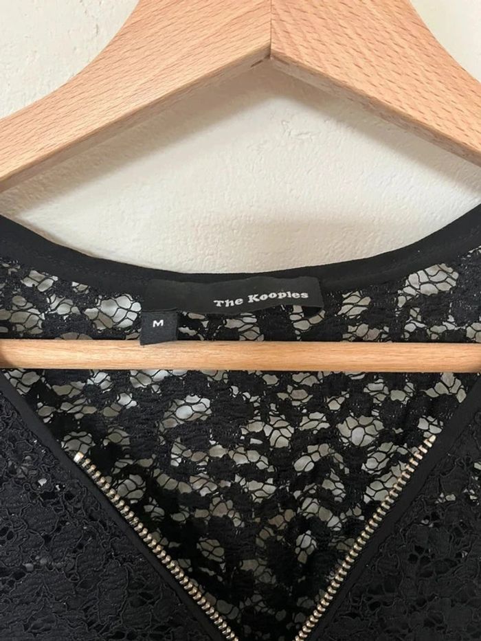 Débardeur top haut noir dentelle The Kooples – zip doré – taille M – très bon état - photo numéro 3
