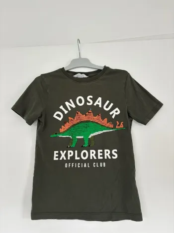 T-shirt H&M dinosaure 8/10 ans 100% coton