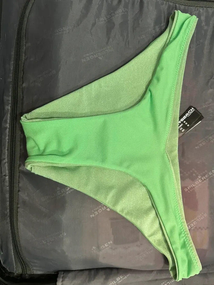 Bas de maillot de bain taille M - photo numéro 3