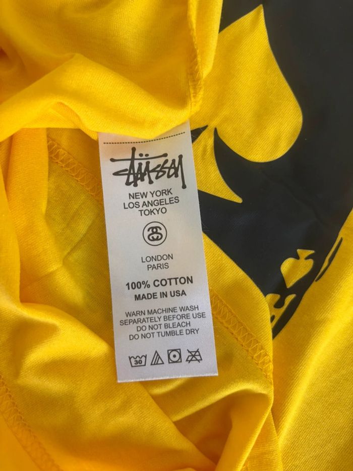 T-shirt Stussy Rework taille M/L jaune moutarde as de pique noir - photo numéro 8