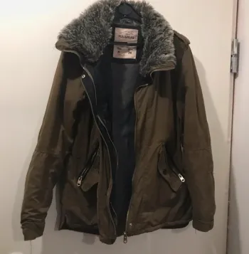 Veste parka pull&bear unisexe sans capuche kaki taille M