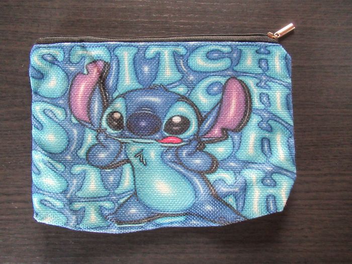 Trousse de toilette Stitch neuve