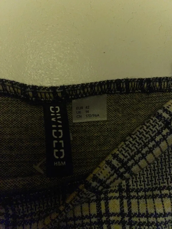 Robe salopette à carreaux H&M 42 - photo numéro 2