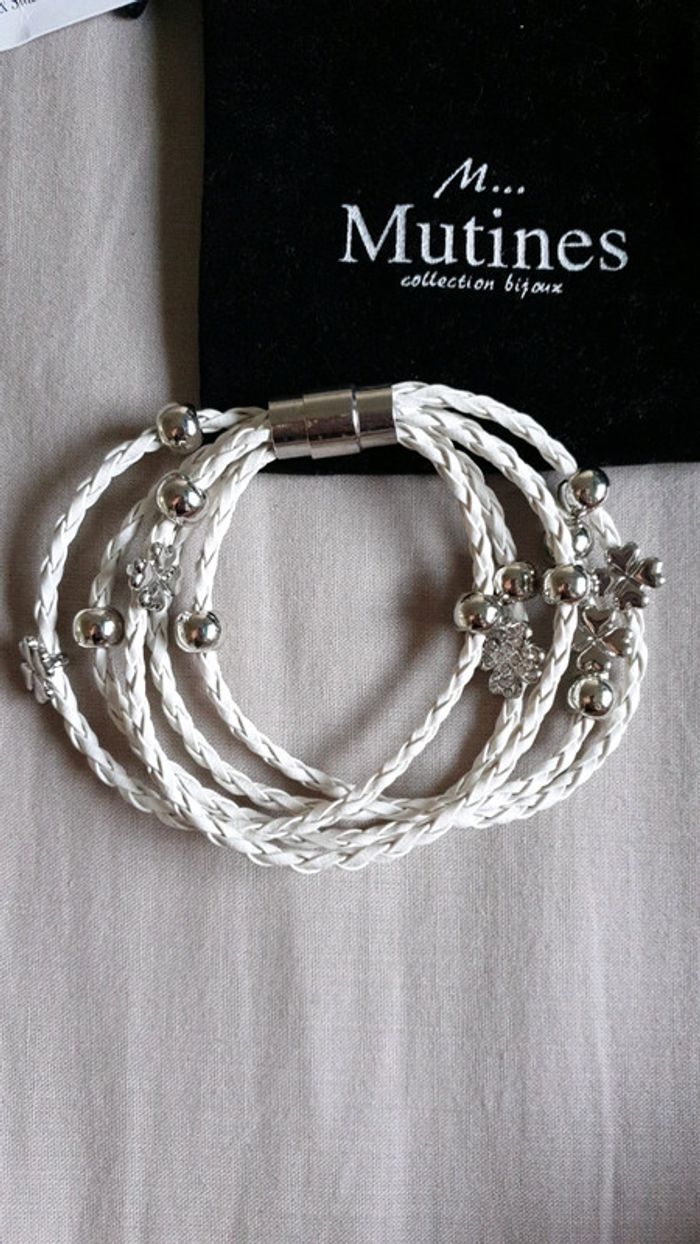 Bracelet blanc - photo numéro 2