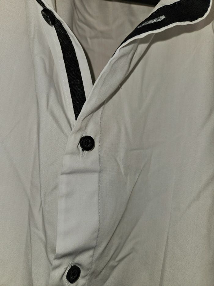 Chemise Célio- état satisfaisant - photo numéro 2