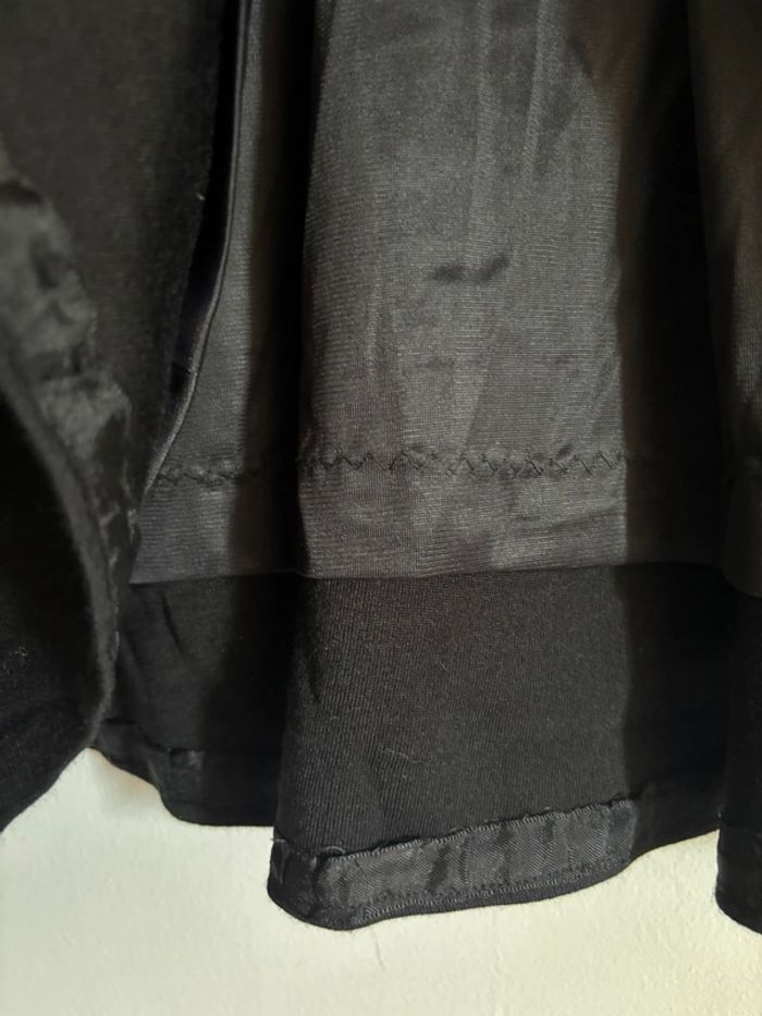 Robe noir - photo numéro 7