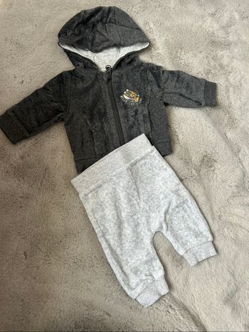 Ensemble gilet et jogging bébé garçon 1 mois