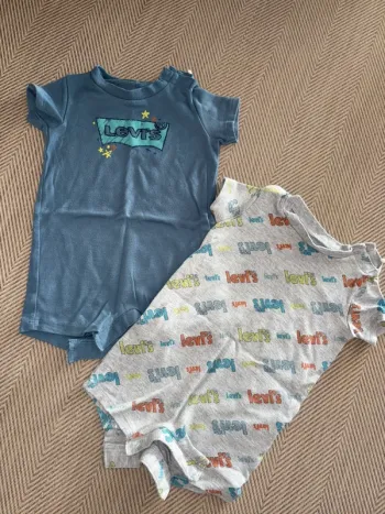 Lots vêtements été garçon levi’s gap Disney 6 9 mois