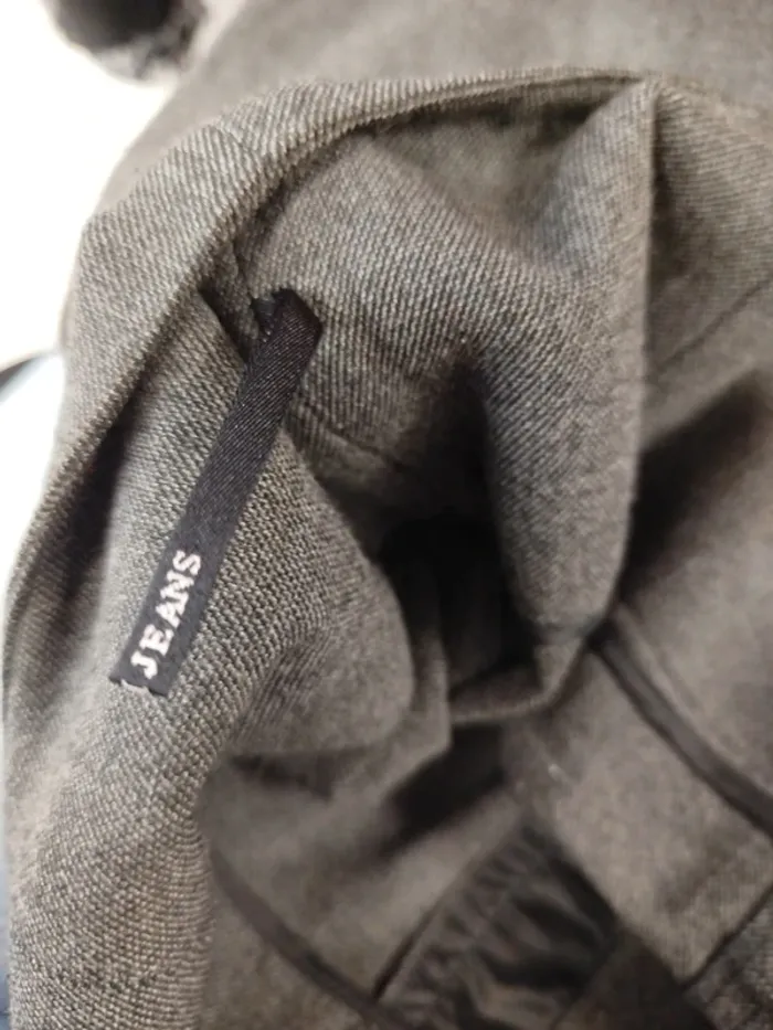 Mini Jupe grise ceinturée Armani Jeans - Taille 44 - Élégance intemporelle A606 - photo numéro 14