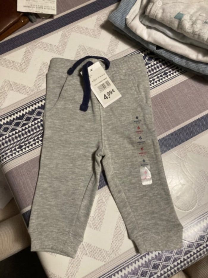 Pantalon/jogging NEUF
