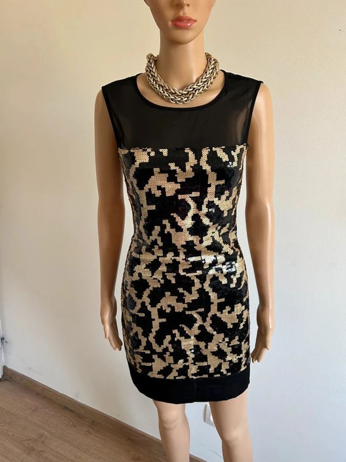 Robe noire et dorée avec sequins Manoukian taille 36 TBE